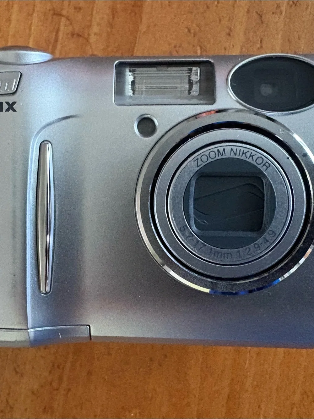 Nikon Cool Pix 5600 5.1 Megapixel Digital Compact Camera, Brand New